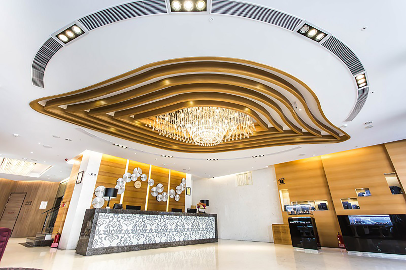 高雄｜好地方（六合）